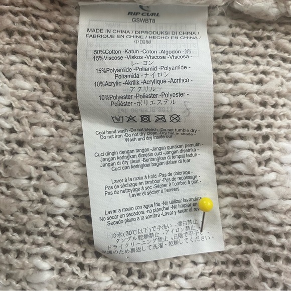 Rip Curl Sweater - Picture 6 of 8